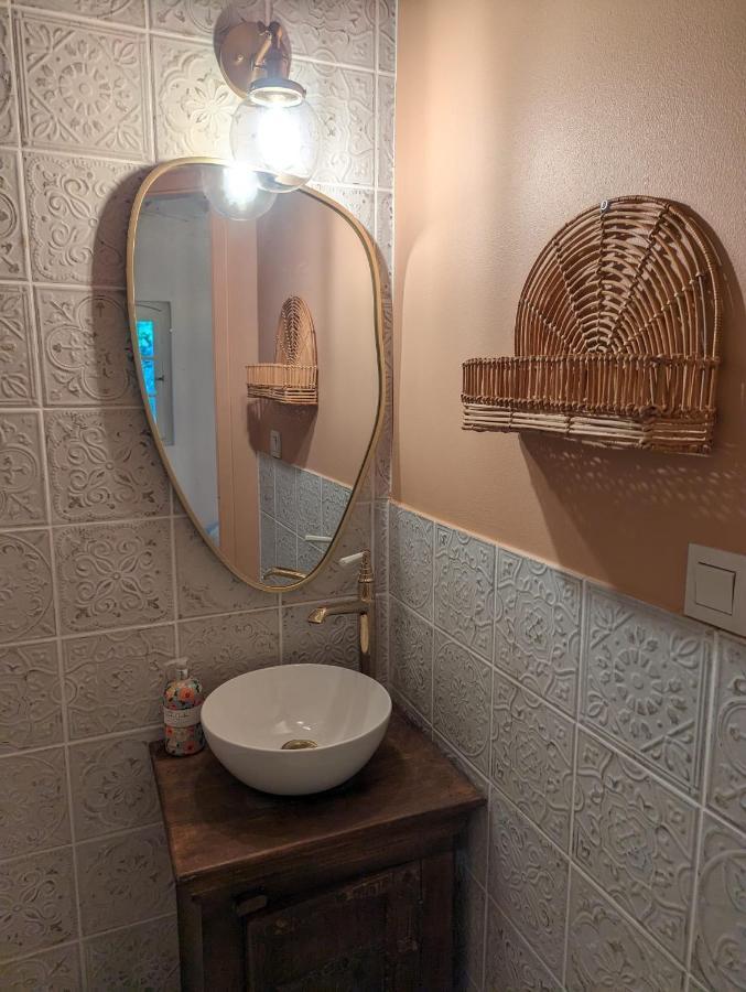 Maison Pimoli : Chambre Garance Сустон Екстер'єр фото