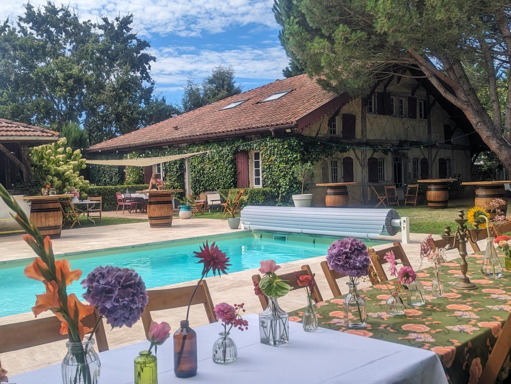 Maison Pimoli : Chambre Garance Сустон Екстер'єр фото